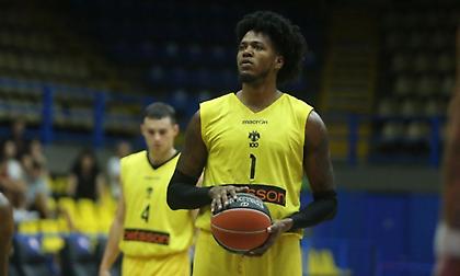 Πρόβλημα με Τίλμαν και Χολ στην ΑΕΚ