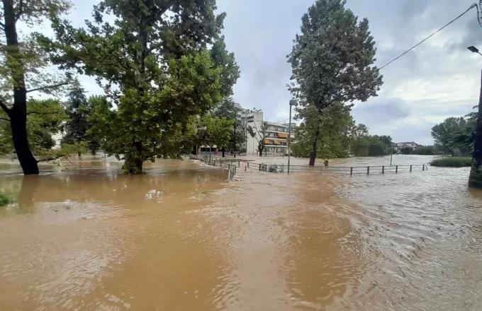 Θεσσαλία: Αναστολή πλειστηριασμών και κατασχέσεων