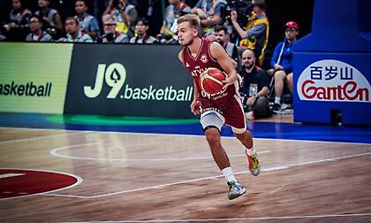 Ακόμη μία απίθανη εμφάνιση του Ζάγκαρς: Έσπασε το ρεκόρ ασίστ του Κούκοτς στο Παγκόσμιο!