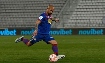 Οι ενδεκάδες των Φινλανδία-Δανία και Νησιά Φερόε-Μολδαβία: Βασικοί Άλχο και Στίνα