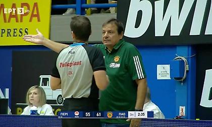 Διαμαρτυρίες Αταμάν προς τους διαιτητές για φάουλ του Μπαλτσερόφσκι