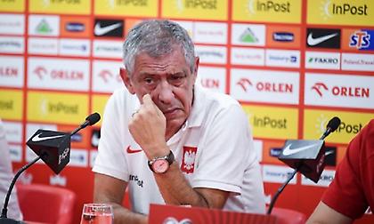 «Χτυπήστε εμένα, αλλά υποστηρίξτε την ομάδα»: «Παρεξήγηση» Σάντος με Πολωνούς δημοσιογράφους