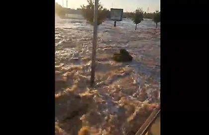 Λάρισα: Συγκλονιστικό βίντεο από τη Γιάννουλη σήμερα – Ορμητικά νερά έχουν σκεπάσει τα πάντα