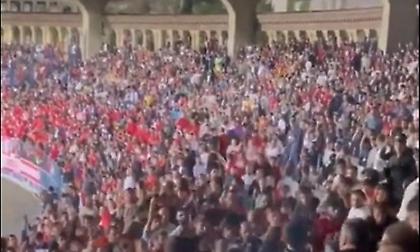 Επεισόδια μεταξύ οπαδών στο Αρμενία-Κροατία: Σηκώθηκε και σημαία του Αρτσάχ!