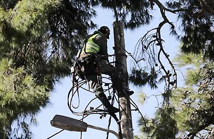 Χωρίς ρεύμα 5.000 νοικοκυριά στη Θεσσαλία