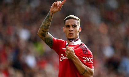 Έβγαλε στη φόρα μηνύματα της κοπέλας που τον κατηγορεί ο Άντονι: «Θα σε περιμένω γυμνή στο κρεβάτι»