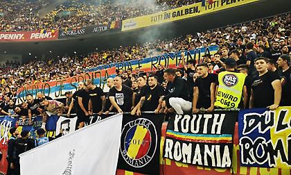 Διακοπή στο Ρουμανία-Κόσοβο για πανό και συνθήματα κατά των Κοσοβάρων!