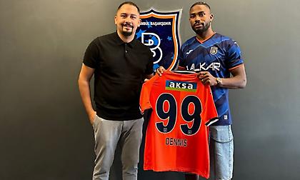 Επίσημο του Ντένις στην Μπασάκσεχιρ ως δανεικός από τη Νότιγχαμ Φόρεστ