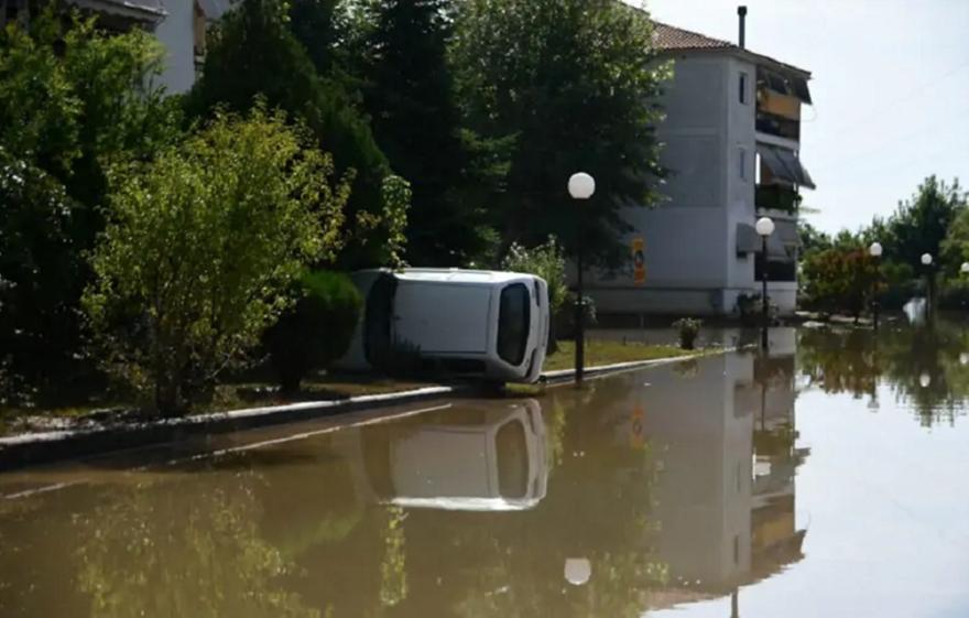 Ο Θεοδωρόπουλος έχασε το σπίτι του στις πλημμύρες και η ΑΕΛ του ζητάει να λύσει το συμβόλαιό του!