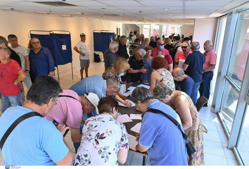 ΣΥΡΙΖΑ: Έκλεισαν οι κάλπες για την εκλογή νέου προέδρου