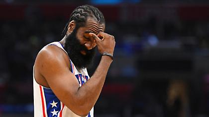 Σταμάτησαν να συζητούν ανταλλαγή για Χάρντεν οι Κλίπερς