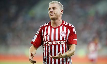 Στο όριο των καρτών Ρέτσος και Μπιέλ στον Ολυμπιακό