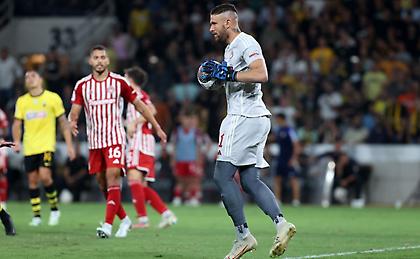 Δεν χάνει με την ΑΕΚ ο Πασχαλάκης, το… σερί του ο Ποντένσε