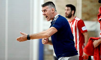 Γραμματικός: «Ακόμη ένας τίτλος για τον Ολυμπιακό»