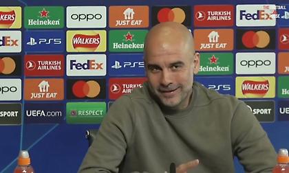 Γέλασε ο Γκουαρδιόλα όταν ρωτήθηκε για τη Μάντσεστερ Γιουνάιτεντ