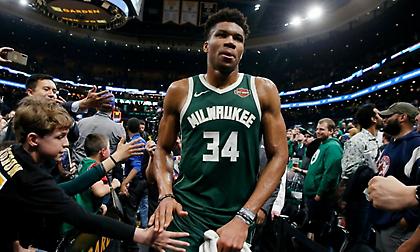 Επίθεση Σάνον Σαρπ στον Γιάννη: «Θες παίκτες στους Μπακς και δύο θέσεις ανήκουν στα αδέρφιά σου!»