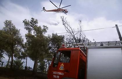 Πυρκαγιά σε πεδίο βολής του στρατού στο Σουφλί – Σηκώθηκαν αεροσκάφη και ελικόπτερο