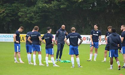 Τύπισσα ζήτησε από ερασιτεχνική ομάδα να τραβήξει υλικό για το OnlyFans στο γήπεδο!