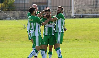 Δύο μπαλοθιές και… πρεμιέρα με το δεξί για Γιούχτα