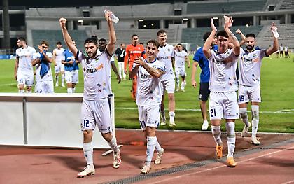 Αστέρας στους οπαδούς του: «Ευχαριστούμε για τα χιλιόμετρα, τη φωνή, τη στήριξη»