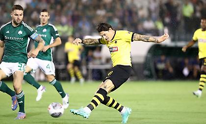 Παναθηναϊκός: «Oι ποδοσφαιριστές σαστίζουν περιμένοντας να υποδειχθεί φάουλ και ο Τσούμπερ σκοράρει»