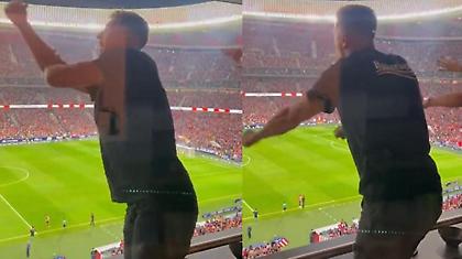 Σάλος στην Ισπανία: Βίντεο με χειρονομίες του γιου του Σιμεόνε στους οπαδούς της Ρεάλ