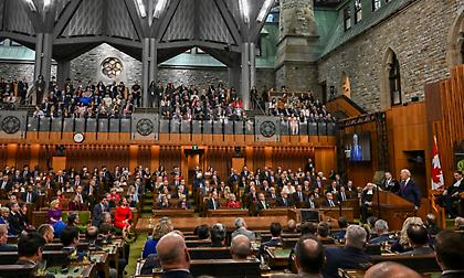 Καναδάς: Παραιτήθηκε ο πρόεδρος της Βουλής μετά τις τιμές σε Ουκρανό εθελοντή των Ες-Ες