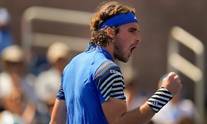 Το γράμμα του Τσιτσιπά στο τένις: «Κάθε μέρα νιώθω ευγνωμοσύνη που σε έχω επιλέξει»