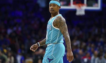 Ο Αϊζάια Τόμας αυτοπροτάθηκε στους Μπακς μετά την απόκτηση του Λίλαρντ