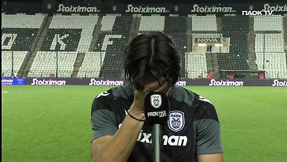 Συγκλονιστική στιγμή: Ο Τσιγγάρας «έσπασε» επειδή πήρε το περιβραχιόνιο του αρχηγού στον ΠΑΟΚ