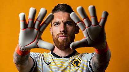 Δεν το κουνάει από τη Γουλβς ο Σα: Ανανέωσε μέχρι το 2027!