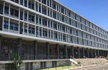 Θεσσαλονίκη: Ογκολόγος ζητούσε φακελάκι έως 1.500 ευρώ από καρκινοπαθείς για επίσπευση χειρουργείου