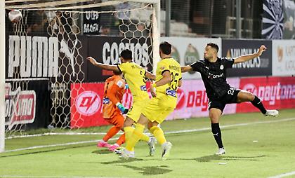 Παγώνει την ΑΕΚ και βάζει... φωτιά στο «Γεντί Κουλέ» μόλις στο 5' ο Λουίς Φελίπε!