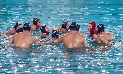 «Έπνιξε» τη Χίο και διατήρησε απόλυτο και κορυφή ο Ολυμπιακός