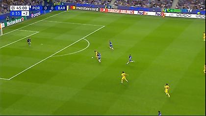 Πάγωσε την Πόρτο στο φινάλε του ημιχρόνου η Μπαρτσελόνα με τον Φεράν