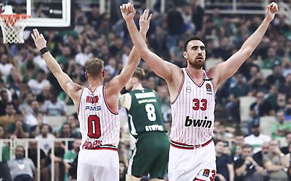 Πέντε γίγαντες και ένα, ακόμα, Ολυμπιακό έπος