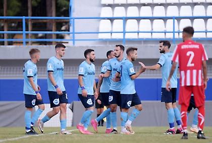 Ο Γκαρσία έδωσε ευκαιρίες και ο Πανσερραϊκός πέρασε σβηστά στους «16»!