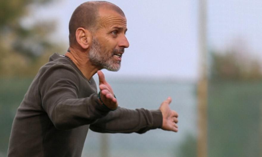 Απίστευτο: Ο πρόεδρος του Απόλλωνα Παραλιμνίου απέλυσε τον Κιάσσο και ανέλαβε ο ίδιος Απίστευτο: Ο πρόεδρος του Απόλλωνα Παραλιμνίου απέλυσε τον Κιάσσο και ανέλαβε ο ίδιος