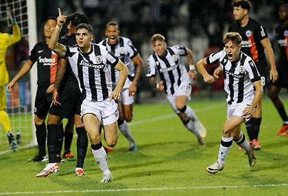 «Να χαίρεστε τον μικρό Ραζβάν»: Απάντηση-έπος του ΠΑΟΚ σε οπαδό του «δικεφάλου»!