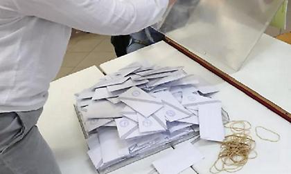 Στα «χέρια» ψηφοφόροι στην Εύβοια - Επενέβη η αστυνομία