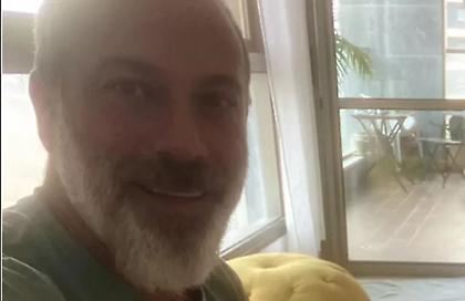 Συγκλονίζει Έλληνας του Ισραήλ: «Μας χτυπούσαν επί δέκα λεπτά την πόρτα… σαν ζωντανός εφιάλτης»