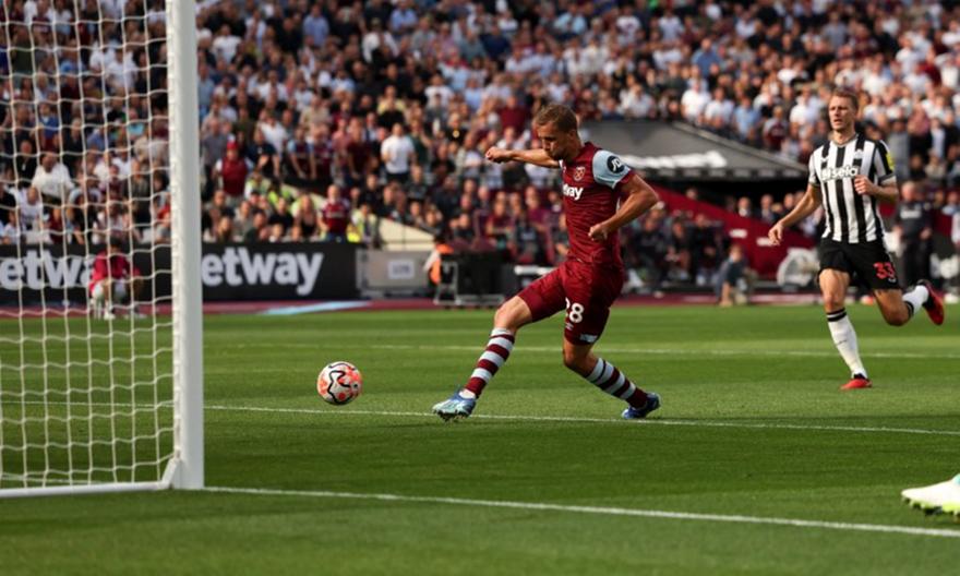 Αντίπαλοι Ολυμπιακού: Γουέστ Χαμ-Νιούκαστλ 2-2