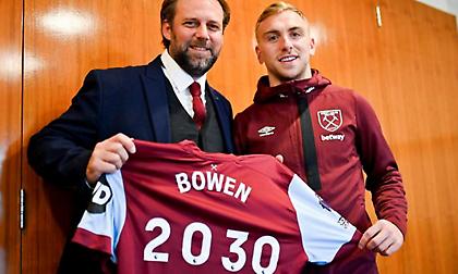 «Έδεσε» με νέο συμβόλαιο πολυετούς διάρκειας τον Μπόουεν η Γουέστ Χαμ