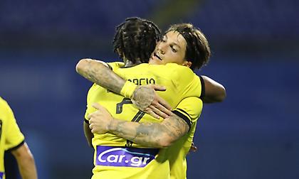 Περιμένει Τσούμπερ-Λιβάι Γκαρσία μετά τη διακοπή ο Αλμέιδα