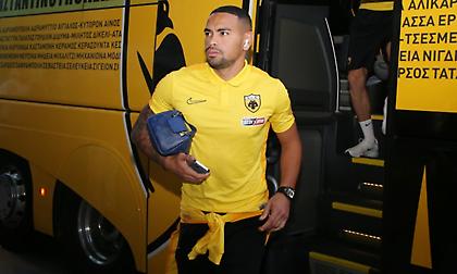 Προπονητής Περού: «Ο Κάλενς δεν ταξίδεψε για να κάνει θεραπείες»