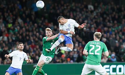 Μαγική σέντρα Τσιμίκα, κεφαλιά... οβίδα από Γιακουμάκη και 1-0 η Ελλάδα!