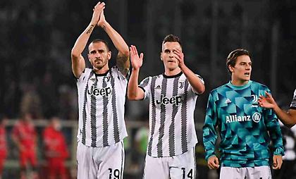 Σκάνδαλο παράνομου στοιχηματισμού: Κίνδυνος τιμωρίας και για τον Μπονούτσι!