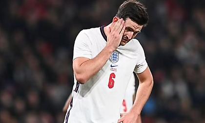 Δεν του πάει τίποτα… καλά: Το απίθανο blooper στην προπόνηση της Αγγλίας με θύμα τον Μαγκουάιρ!