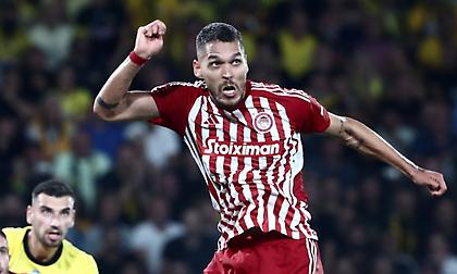 Σταματέλος: «Δεν είναι σίγουρος για την 11άδα του ντέρμπι ο Φρέιρε»