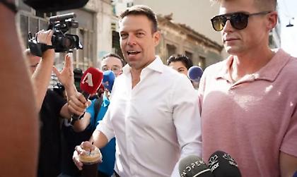 Ο Κασσελάκης ενημέρωσε ότι παντρεύεται τον Τάιλερ στη Νέα Υόρκη